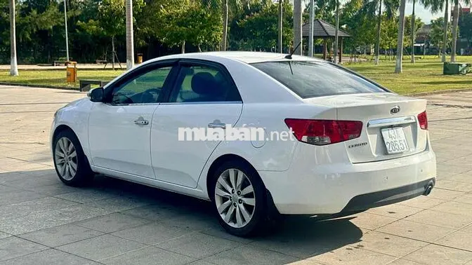 Kia Cerato AT 2010 Trắng 120.000km