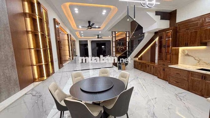 BIỆT THỰ 2 LẦU 1 TRỆT  P. Đông Hoà ,TPCHM