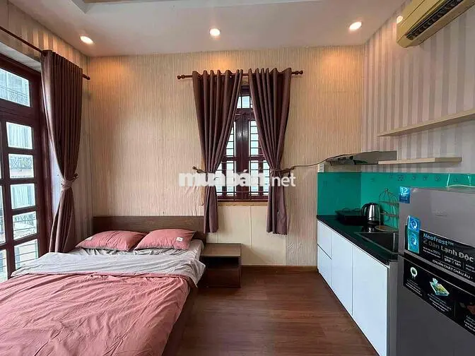 Cho thuê căn hộ Studio Ban công Q4 gần ĐH Luật, ĐH Nguyễn Tất Thành
