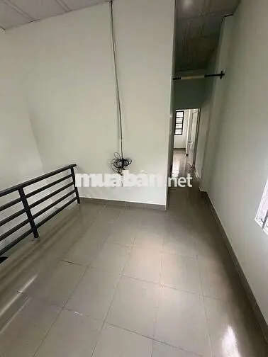 Kho Nhà Chính Chủ Cho Thuê 4x15 1lầu 3pn 2wc