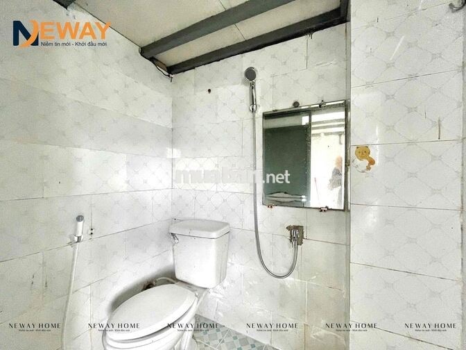 Phòng trọ có gác đi bộ qua đại học Văn Hiến