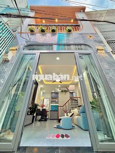 Nhà tốt 2 tầng -Gần Đại Học Ngoại thương - Hẻm XH Giá Siêu hợp lý