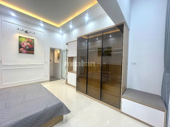 Cần bán nhà Thịnh Hào 1, 30m, 5 tầng, ful đồ, 7.8 tỷ 