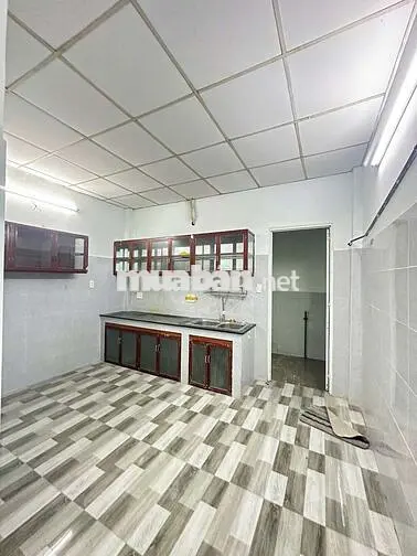 4x20m trệt lửng 2pn có máy lạnh hẻm xe tải tch07 vào ở ngay 