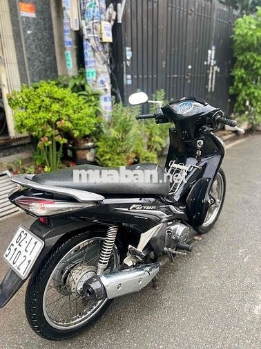Honda Future 125 Fi Phun xăng điện tử màu Đen
