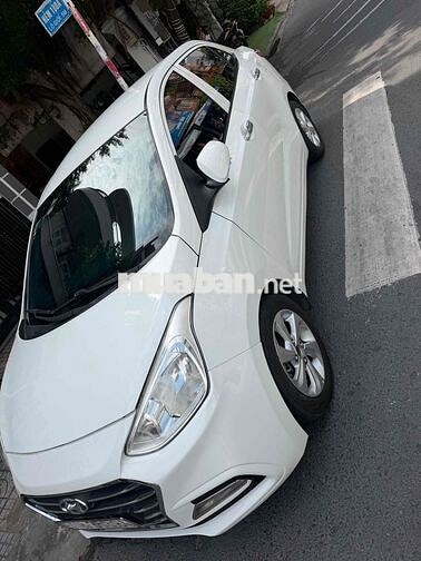 Hyundai Grand i10 Trắng