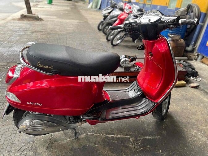 Piaggio Vespa LX 125 Đỏ