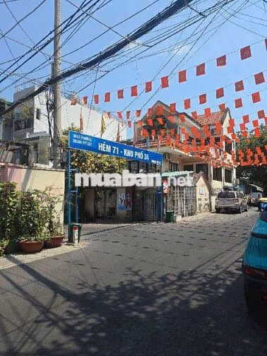 CHỈ 4.9TỶ 42M2 NGÔ TẤT TỐ P.22 HẺM XE HƠI 3 CĂN RA MẶT TIỀN ĐƯỜNG