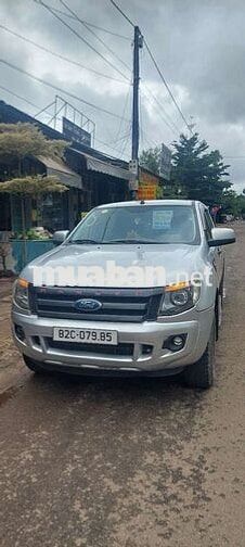 Ford Ranger xls sx 2015 số tự động một cầu