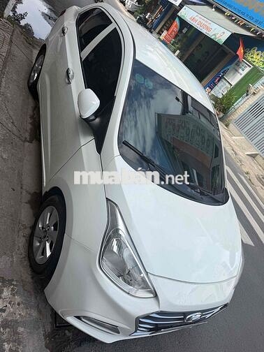 Hyundai Grand i10 Trắng