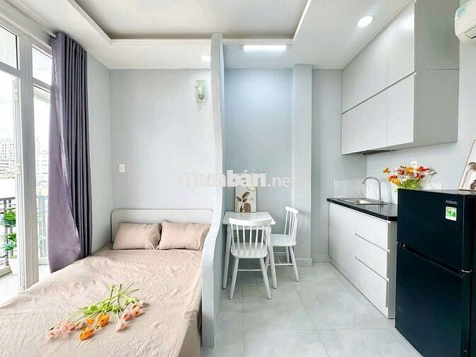 Cho thuê Studio - ban công, Full nội thất, đường Nguyễn Văn Cừ Quận 5