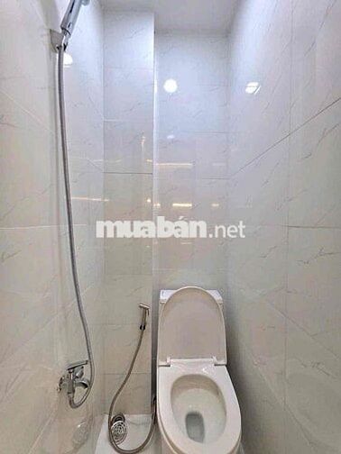 🔥🔥🔥nhà bán 2 lầu có sân trước gần quận tư🔥🔥🔥