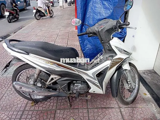 Honda Wave RSX Fi 2014 Trắng