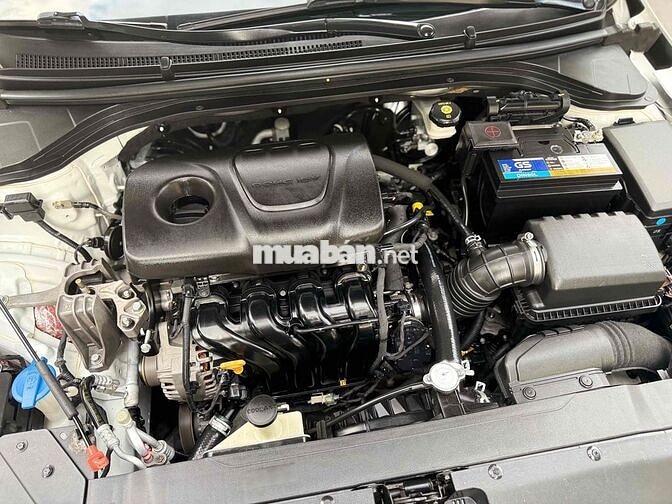 Hyundai Elantra 2021 1.6 AT Trắng Tự động