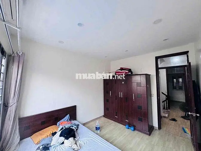 CHO THUÊ NHÀ RIÊNG NGÕ 18 ĐỊNH CÔNG THƯỢNG