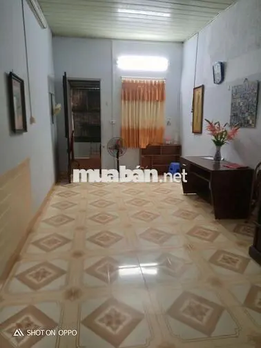 Cho thuê phòng trọ tầng 2, 40m2, giá hời