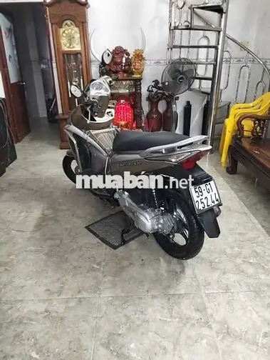 Mìnhcânf bán Honda Air Blade Fi 