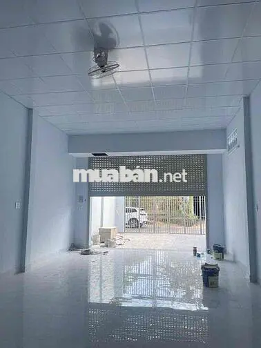 CHO THUÊ NHÀ XƯỞNG 6x30 8tr tl - GIÁ MỀM - ĐƯỜNG TẢI LỚN - GÁC LỬNG