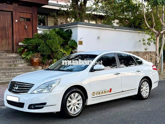 Nissan Teana 2.0AT 2010 Trắng