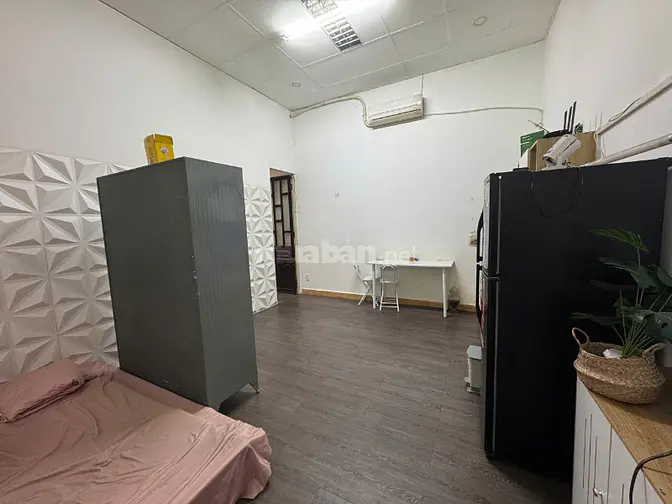 Cho Thuê Căn Hộ 2 PN BẾP RIÊNG WC RIÊNG.ban công full NT ở Tân Bình