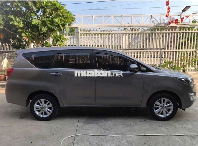Toyota Innova G 2018 Nâu