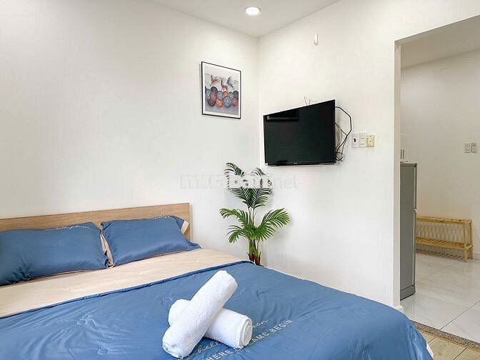 CĂN HỘ 1PN TÁCH BẾP BAN CÔNG VIEW BỜ KÈ THOÁNG MÁT