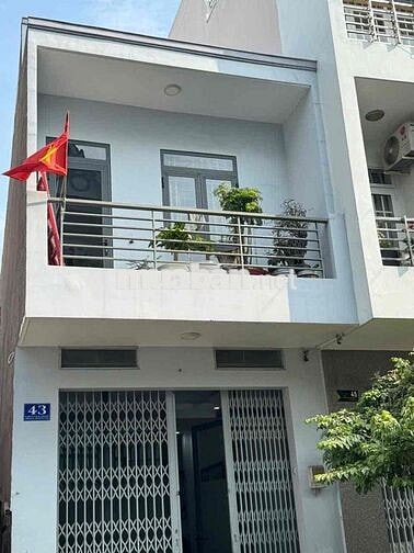 Bán nhà mặt tiền đường 1B, KDC Lý Chiêu Hoàng