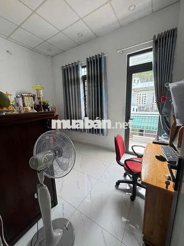 Bán nhà mặt tiền đường 1B, KDC Lý Chiêu Hoàng