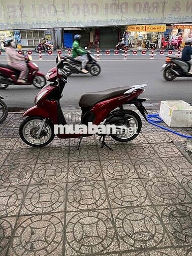 Honda Vision 2024 màu Đỏ