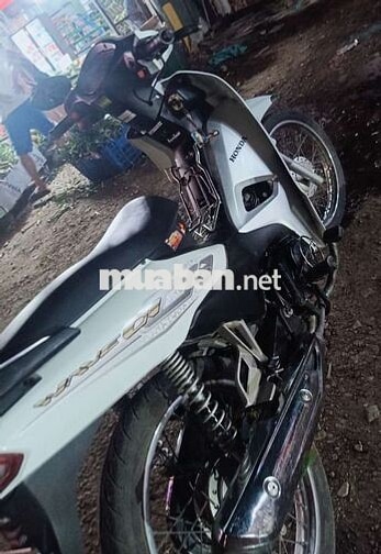 Honda Wave 110 Trắng Cần Thơ xe còn khá moi