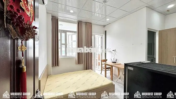 Balcony mặt tiền Trần Quang Khải Q.1 cầu Bông hầm xe thang máy bảo vệ