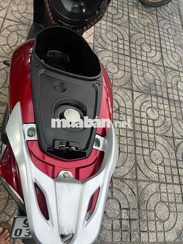Honda Vision 2024 màu Đỏ