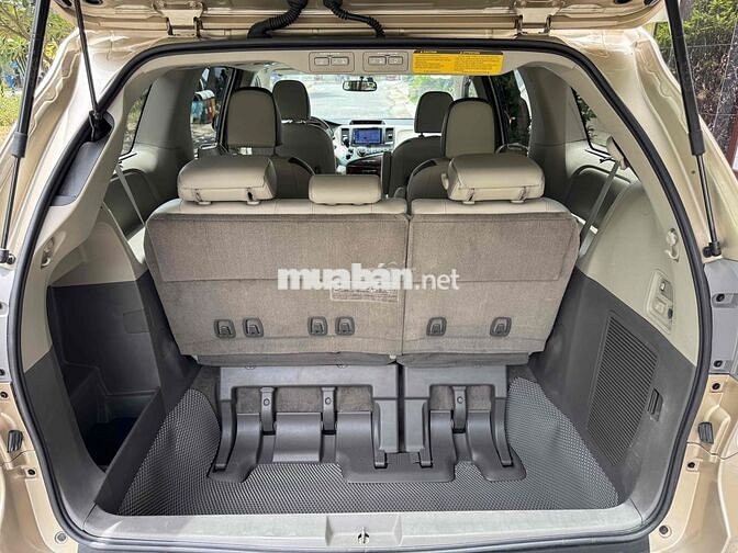 Toyota Sienna Limited 2012 xe cực kì đẹp