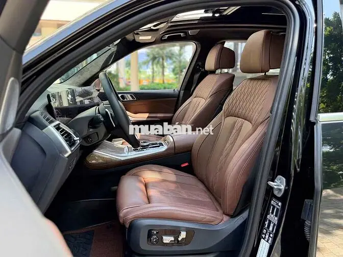 BMW X7 xDrive40i PureExcellence sx 2023 nhập Mỹ