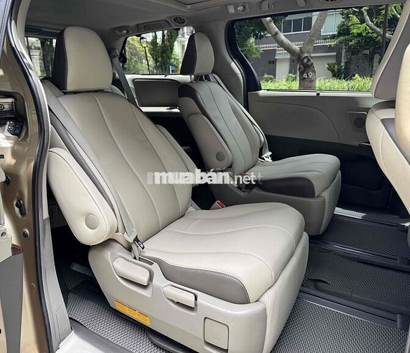 Toyota Sienna Limited 2012 xe cực kì đẹp