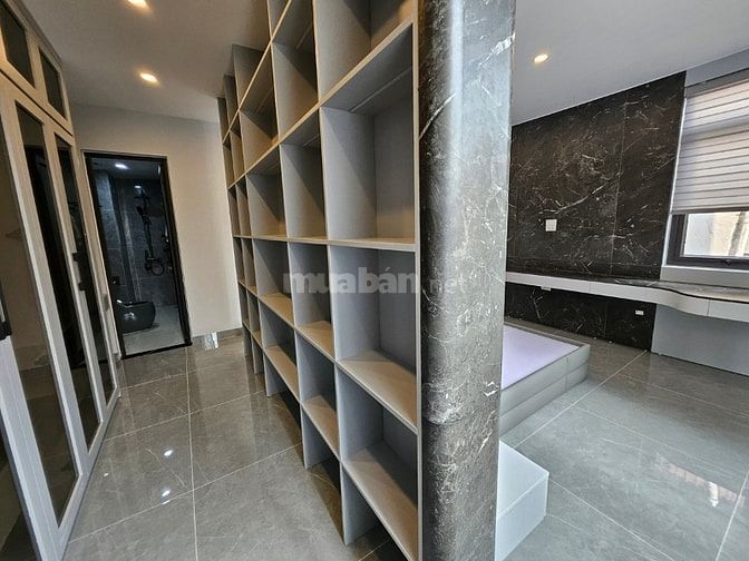 🔥 PHỐ NGỌC LÂM -  LÔ GÓC – THANG MÁY – Ô TÔ 7 CHỖ –40M2*6 - 19 TỶ🔥