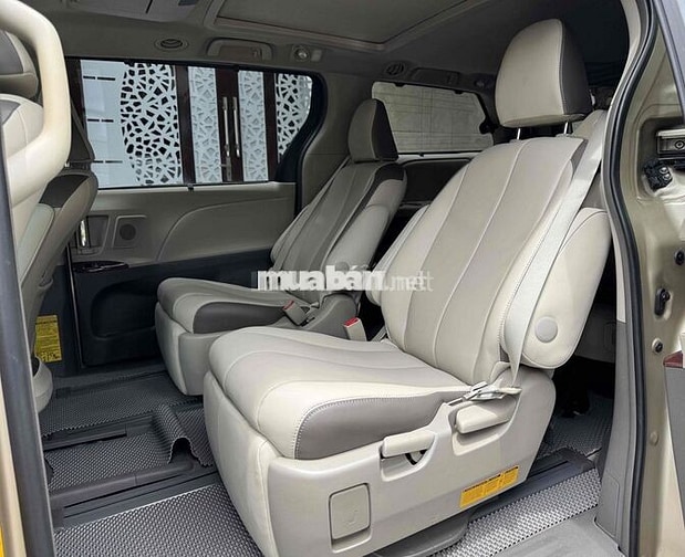 Toyota Sienna Limited 2012 xe cực kì đẹp