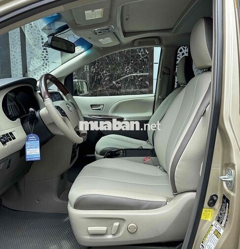 Toyota Sienna Limited 2012 xe cực kì đẹp