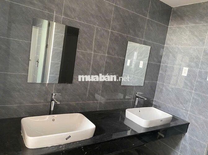 Mặt Bằng Mặt Tiền Đường Nguyễn Hữu Thọ Cực Rộng ( 10m)