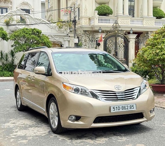 Toyota Sienna Limited 2012 xe cực kì đẹp
