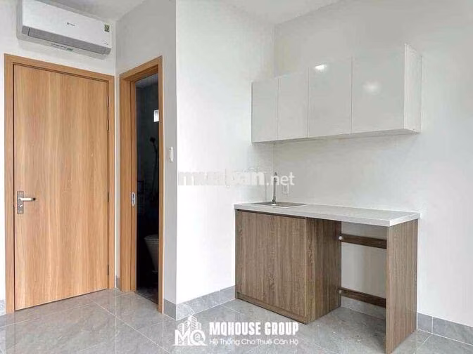 Cho thuê phòng ban công full nội thất gần đh kinh tế - đh hoa sen