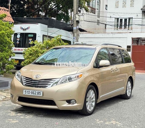 Toyota Sienna Limited 2012 xe cực kì đẹp