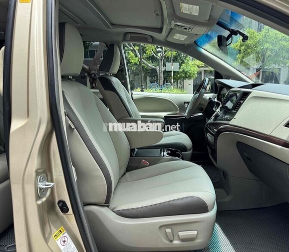 Toyota Sienna Limited 2012 xe cực kì đẹp