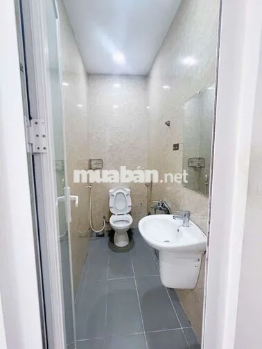 STUDIO BAN CÔNG ĐẦY ĐỦ NỘI THẤT, NGAY HỌC VIỆN HÀNG KHÔNG