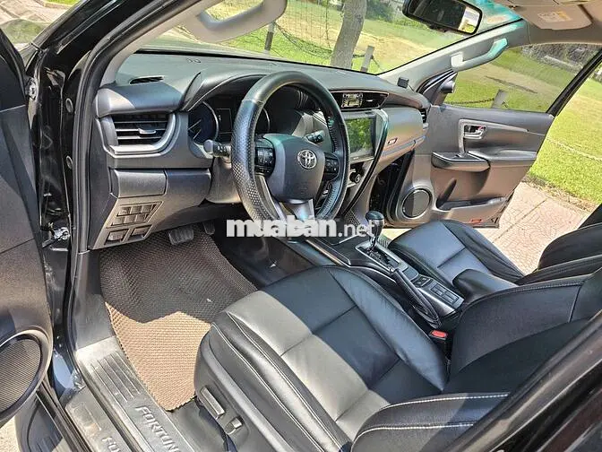 Toyota Fortuner 2021 2.4G 4x2AT Tự Động Full Dầu
