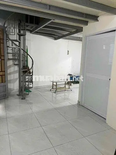 cho thuê nhà ngay kcn vĩnh lộc sát chợ thới hoà có 2p giá rẻ ở giadinh