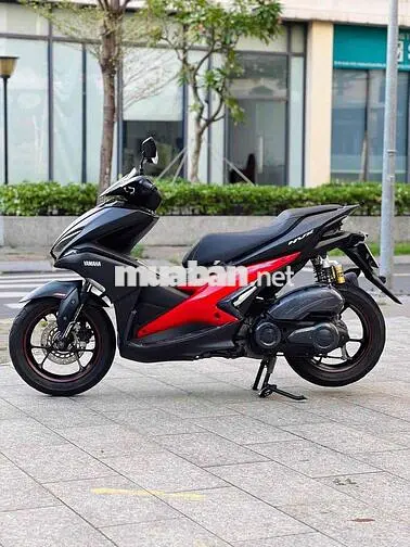Yamaha NVX 155cc VVA-ABS Đen, Đỏ