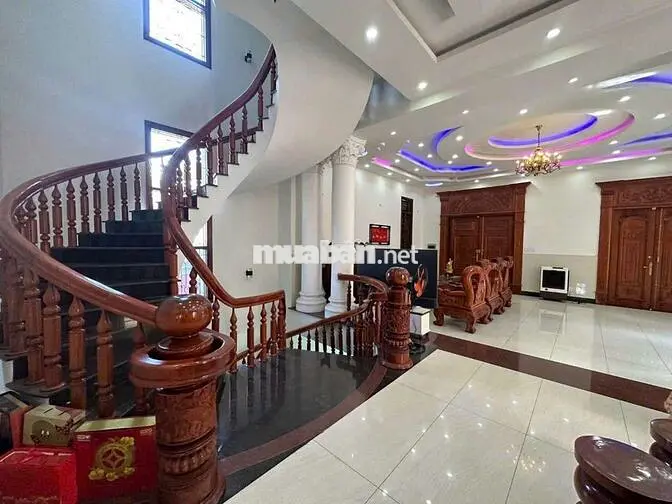 Cho thuê biệ thự siêu vip 7pn 6wc mặt tiềm Nguyễn Đức Thuận Hiệp Thành