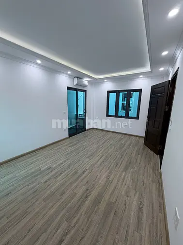 Nhà đẹp Trần Duy Hưng- Cầu giấy 50 m2x6 tầng thang máy xịn.... 