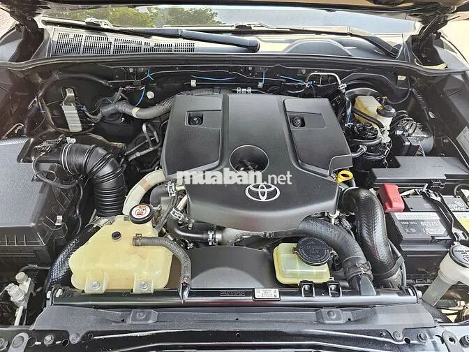 Toyota Fortuner 2021 2.4G 4x2AT Tự Động Full Dầu